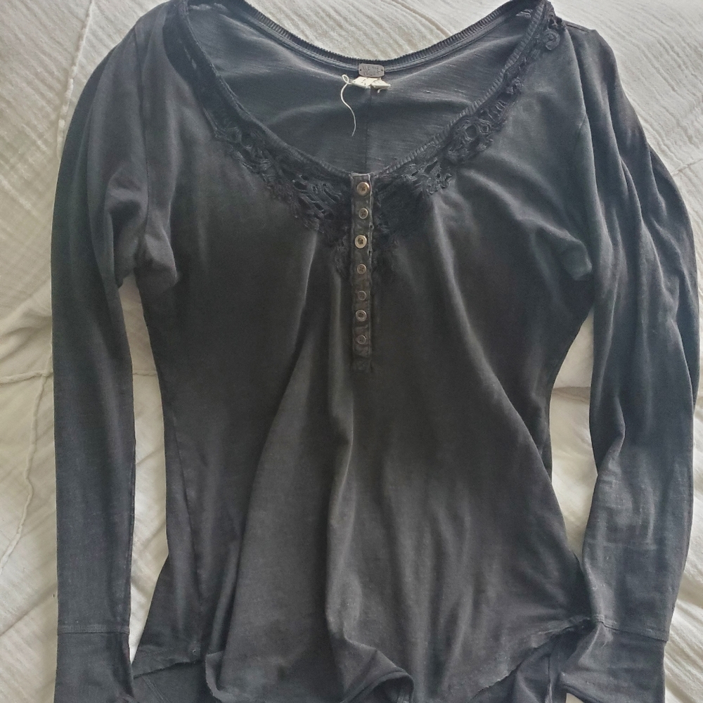 Free People Henley top (L)